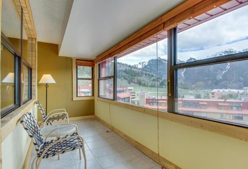 酒店 Village Square Condo #631