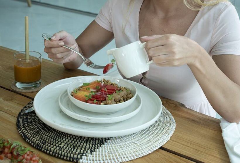 호텔 Zoya Health & Wellbeing Resort