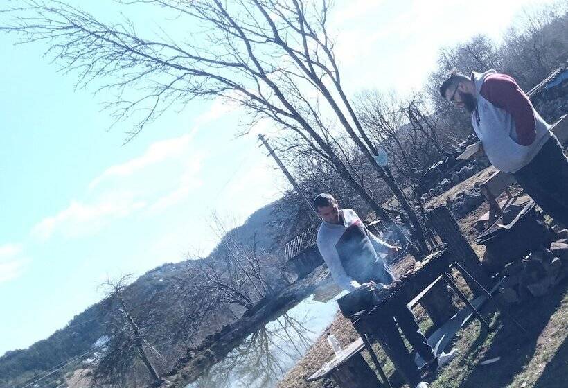 膳宿费 Room In B&b   Camping Retreat Mountain Sanctuary