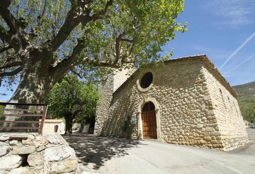 بنسيون La Clue/ Le Jas Du Ventoux