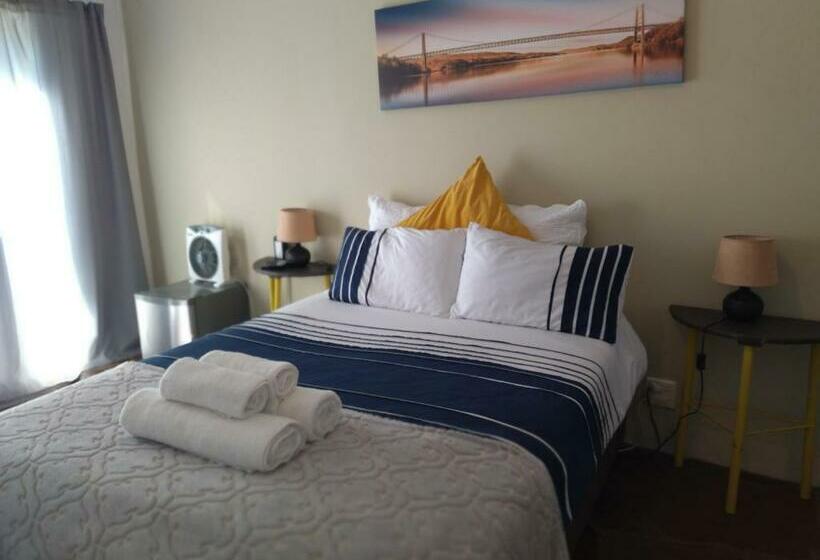 ペンション Serenity Cove Beach Blue Room