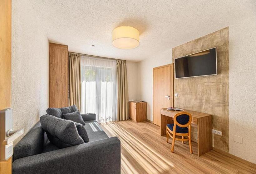 Pensiunea Apuseni Wild