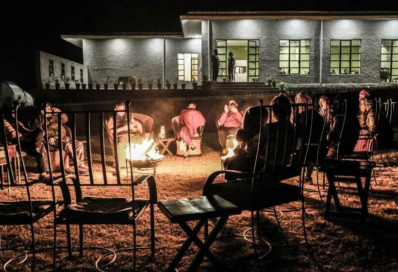 منتجع The Sariska Retreat