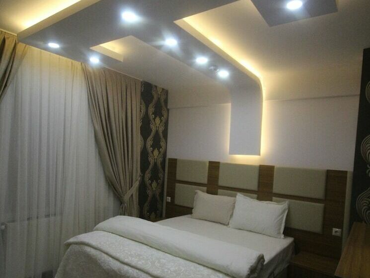 Zara Turan Apart Otel