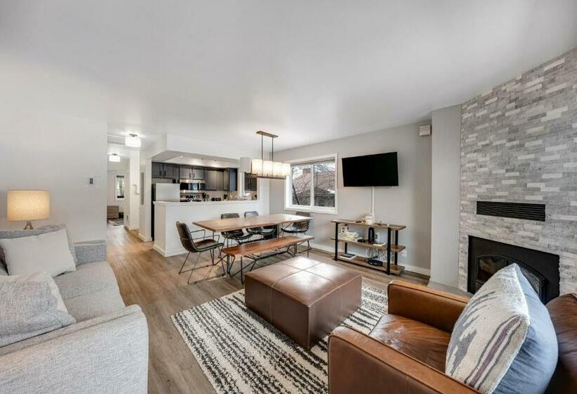 فندق 2404 Pitchfork