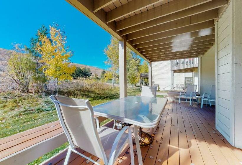 בית מלון כפרי 2498 Indian Springs