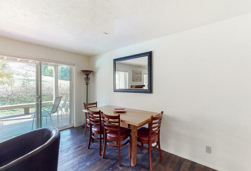 בית מלון כפרי 2498 Indian Springs