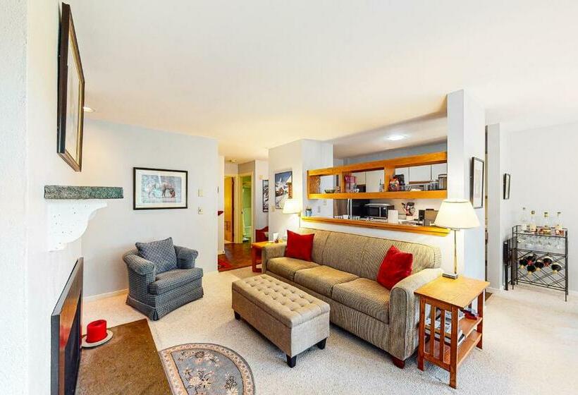 Отель A Warren Beauty