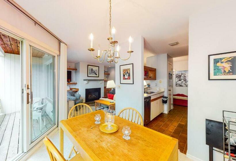 Отель A Warren Beauty