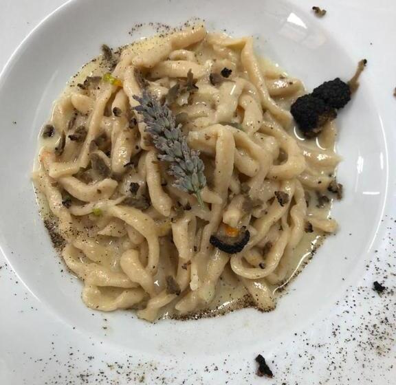 בית מלון כפרי Agriturismo Cerrosughero