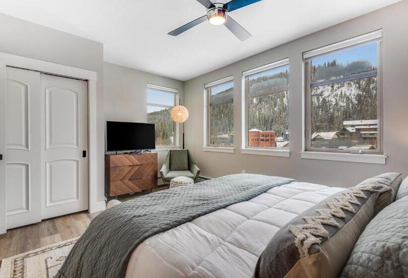 호텔 Alpine Escape