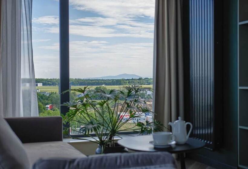 Arche Hotel Wrocław Airport