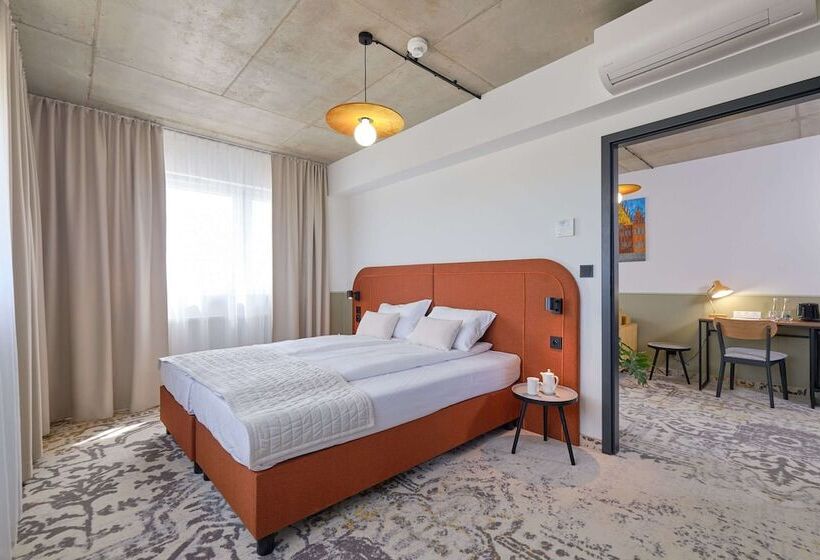 Arche Hotel Wrocław Airport