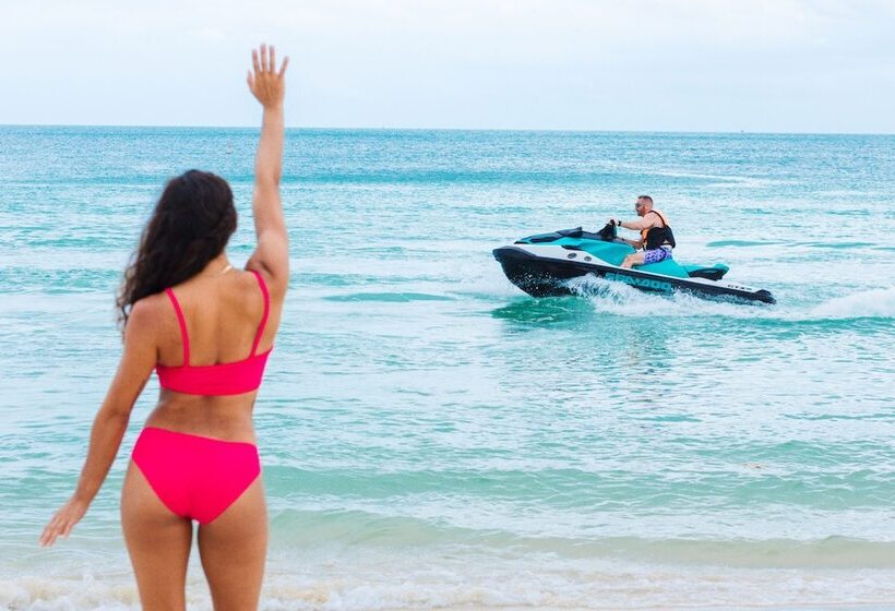 Avani Chaweng Samui Hotel & Beach Club   Adults Only