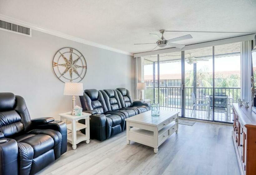 فندق Bay Mariner 428