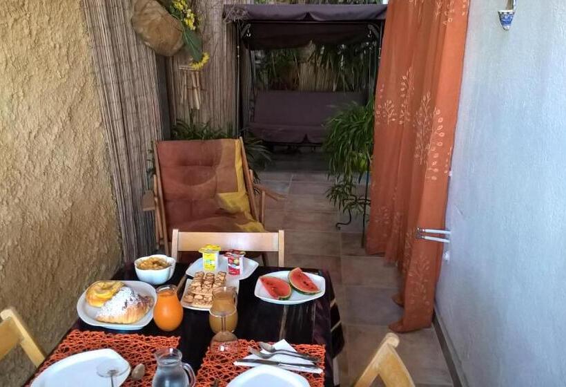 Отель B&b La Casa Di El