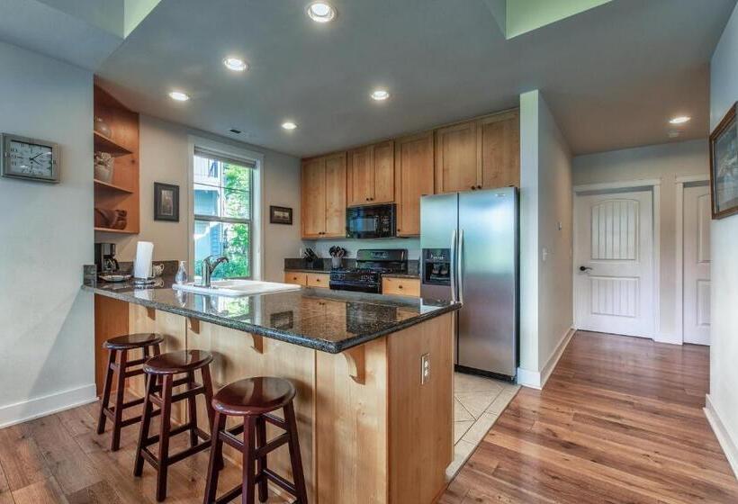 فندق Dover Bay  Bayside South