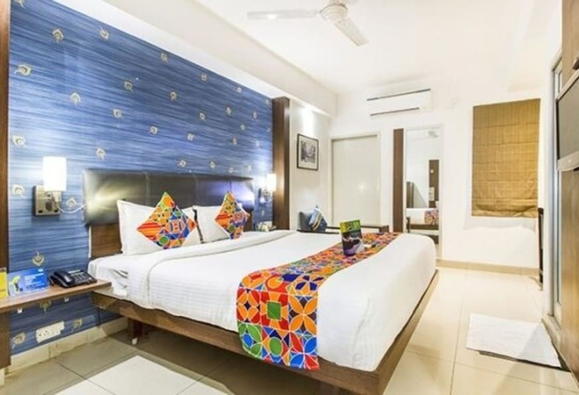 בית מלון כפרי Fabexpress Kalyan