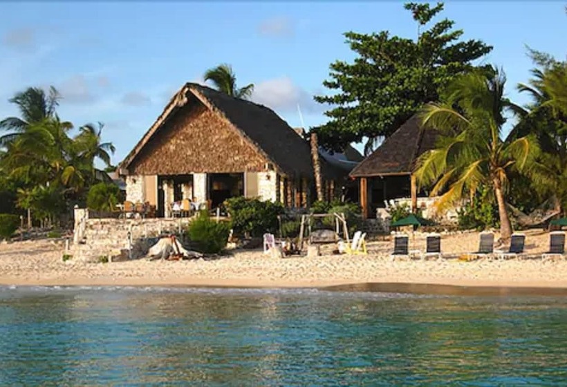 בית מלון כפרי Fernandez Bay Village