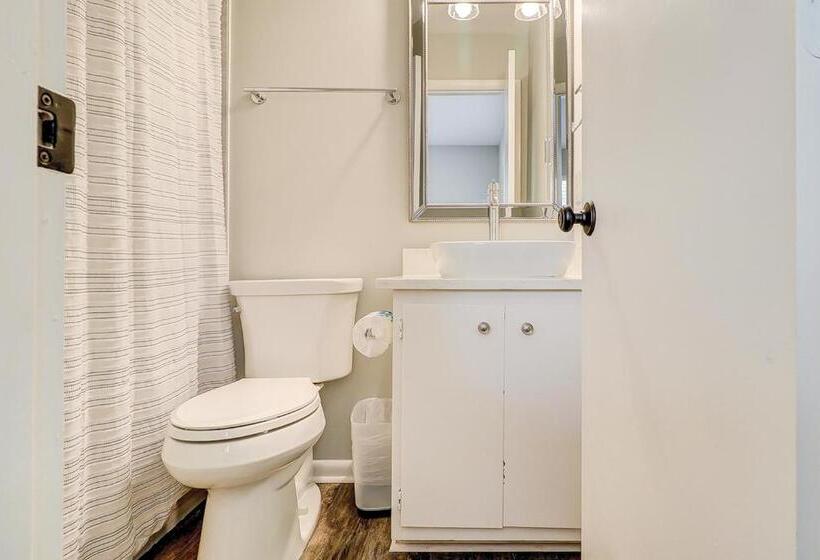 ホテル Fiddlers Cove 22j