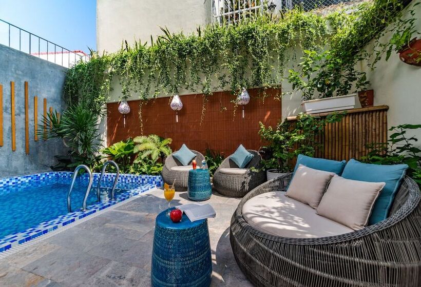 هتل Hoi An Merrily De Art