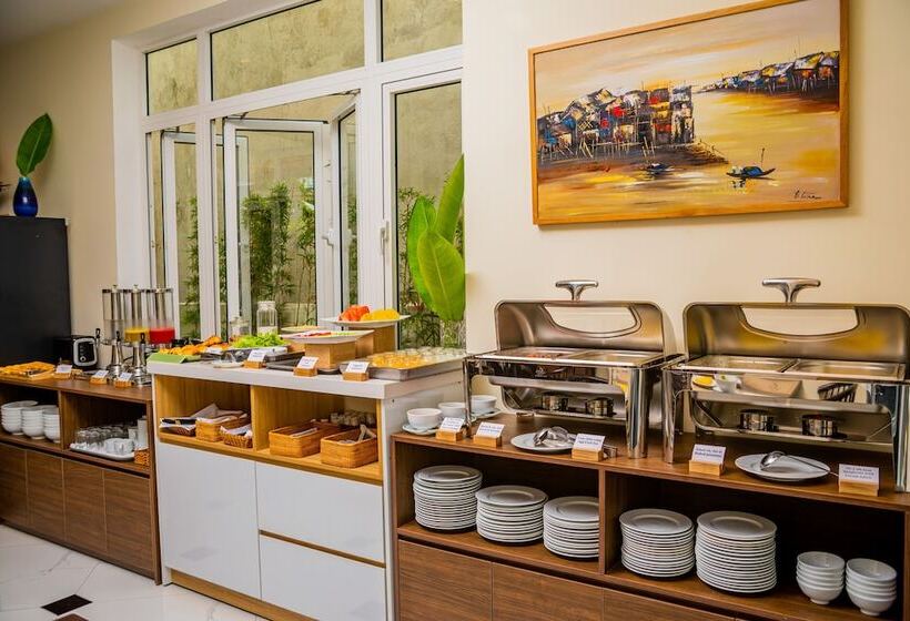 هتل Hoi An Merrily De Art