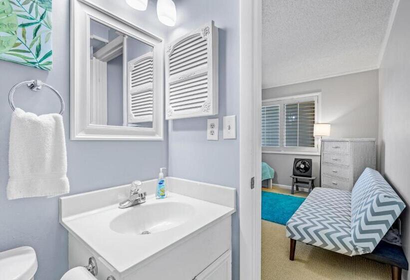 فندق Island Beach & Racquet Club G106