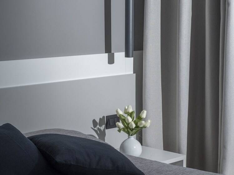 Отель Liolá Cefalù