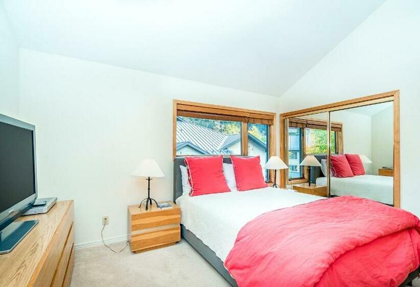 בית מלון כפרי Lulu City 3e