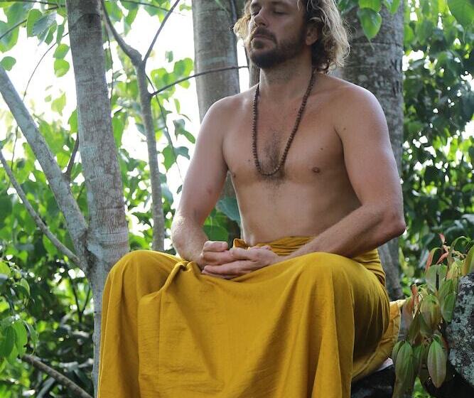 Отель The Bungalow, Makuludola Estate