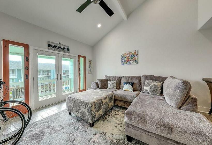 Отель Mermaid Place