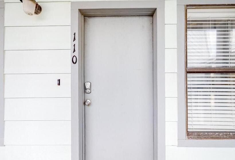 호텔 Ocean Reef 110