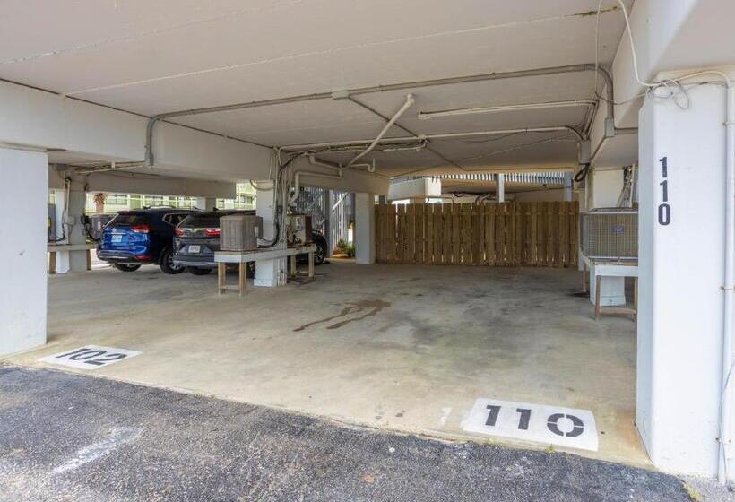 هتل Ocean Reef 110