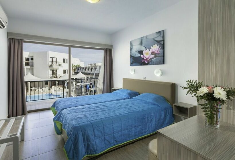 Penelope Beach Hotel Apts