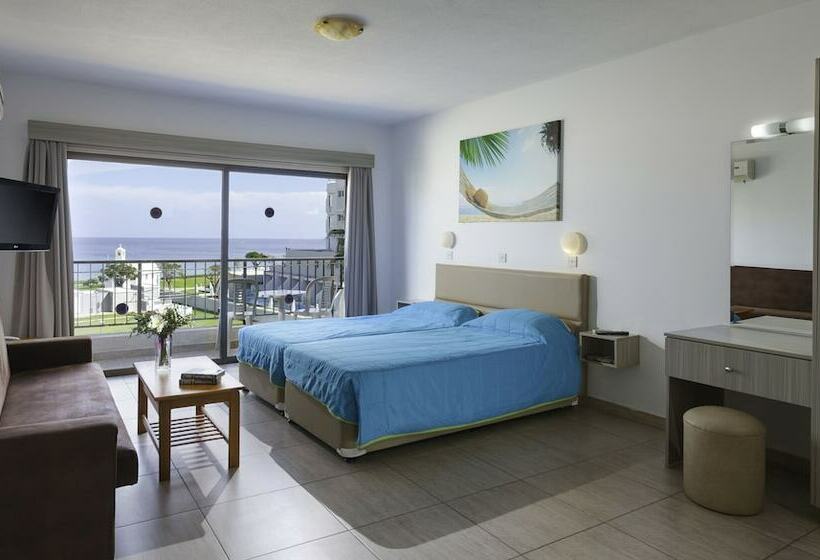 Penelope Beach Hotel Apts