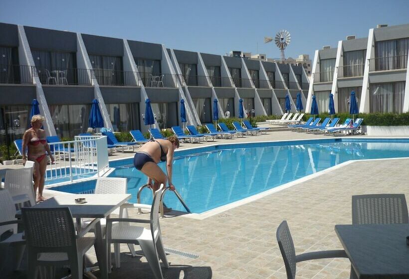 Penelope Beach Hotel Apts