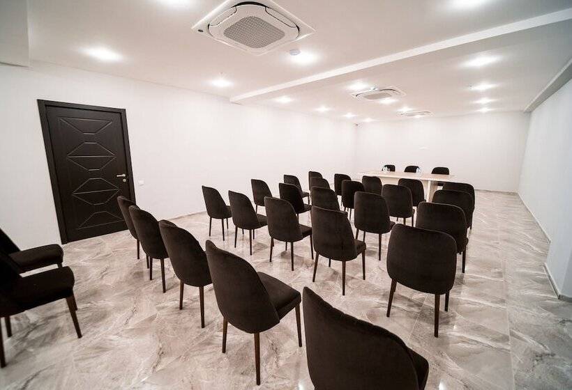 هتل Residence Plaza