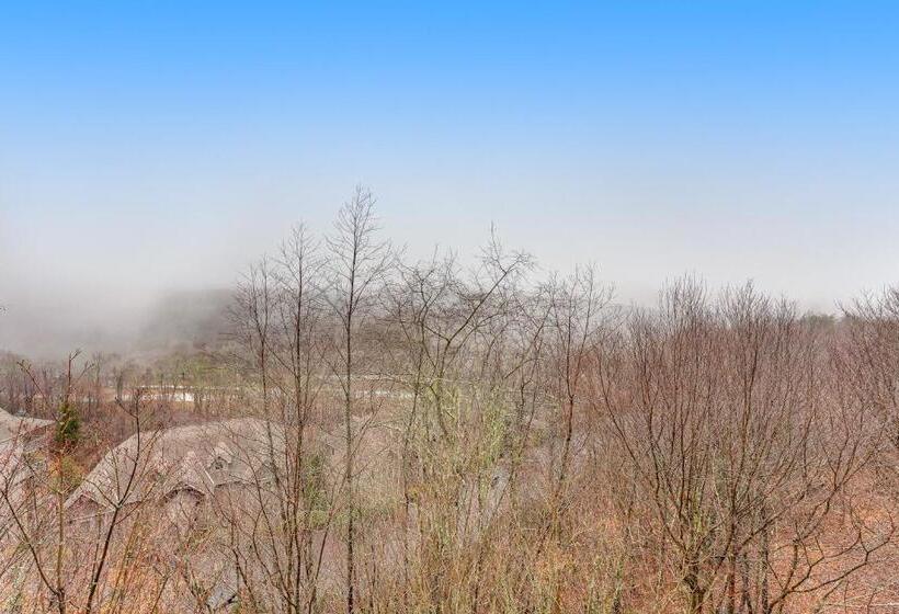 ホテル Skyleaf Villa 702