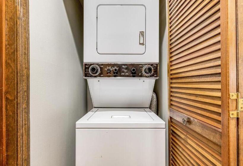 ホテル Skyleaf Villa 702