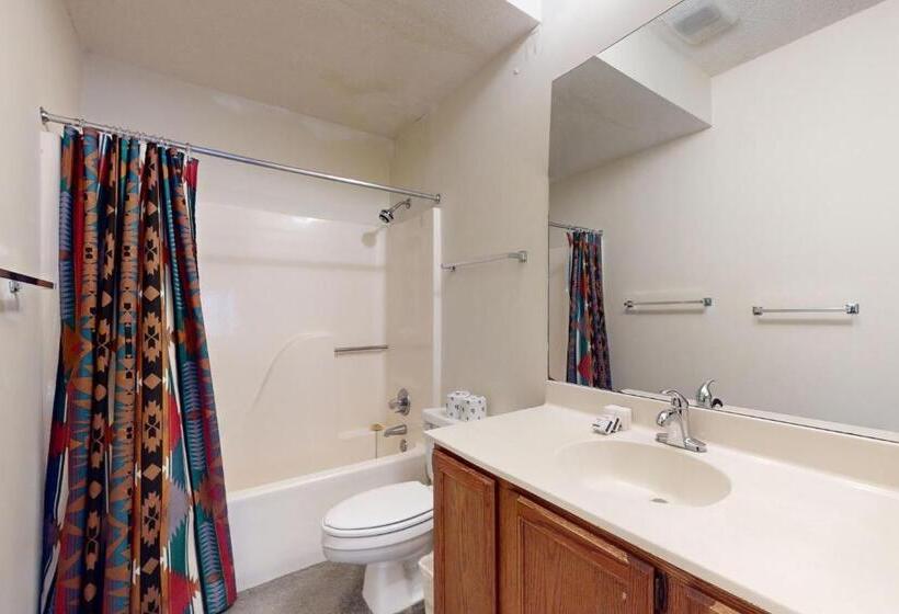 ホテル Skyleaf Villa 702