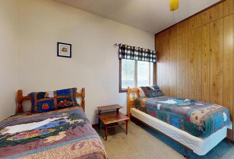 ホテル Skyleaf Villa 702