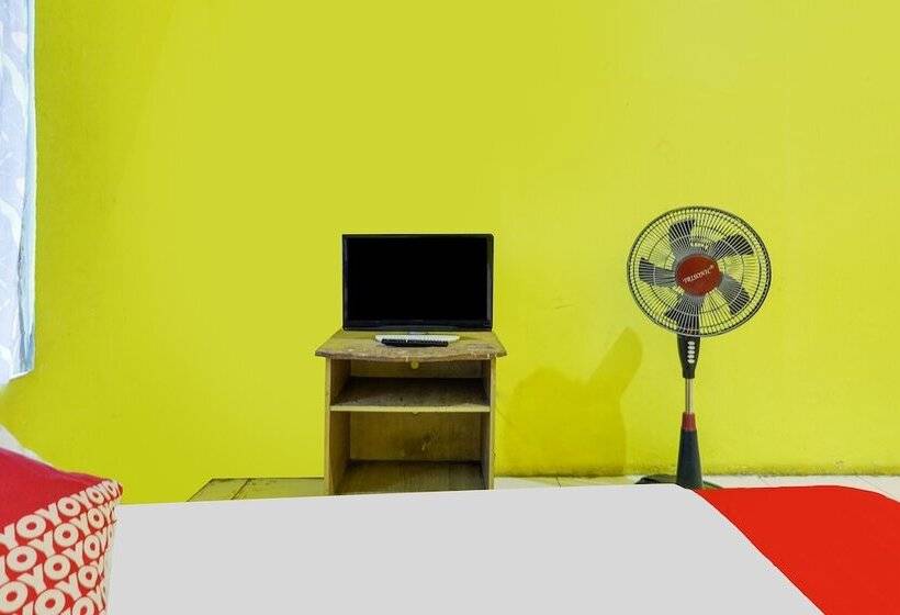 酒店 Spot On 91879 Emes Jaya Homestay