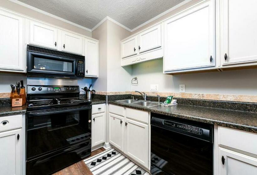 酒店 Sugar Ski 612