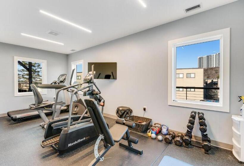 酒店 Sugar Ski 612