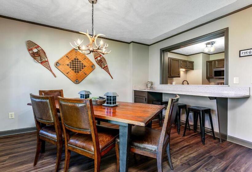 酒店 Sugar Ski 612