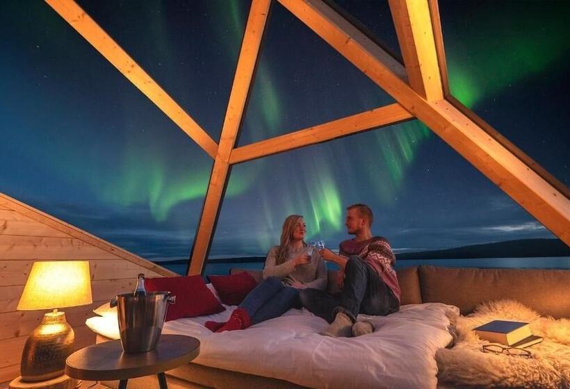 Jeris Hotel & Cabins