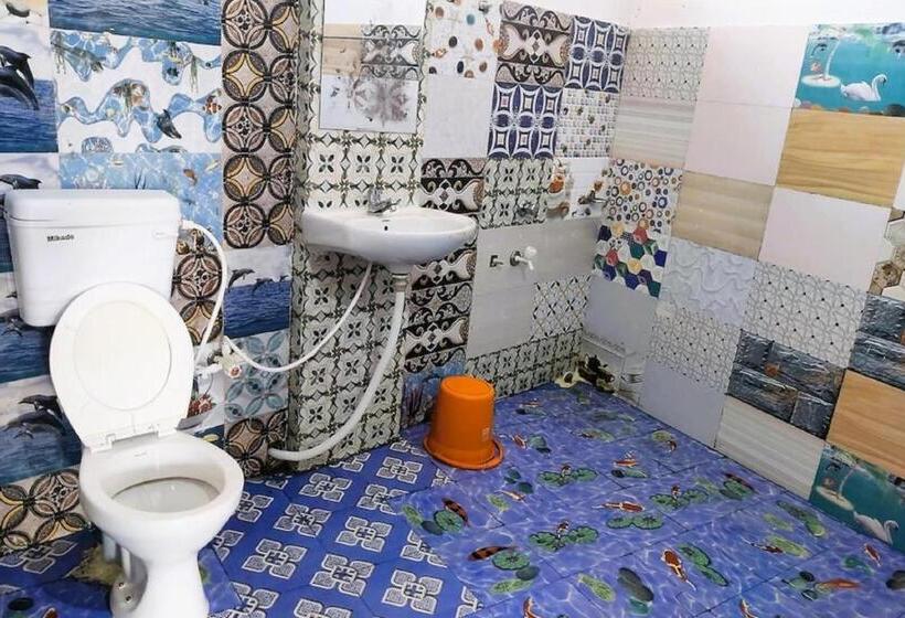 Staymaker Gharana Resort