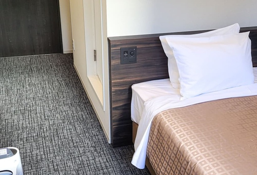 Tennen Onsen Hotel Livemax Premium Nagano Ekimae