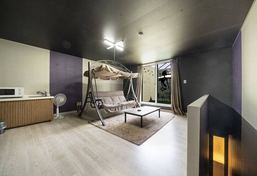 Gimpo Drive In Hotel Laboum