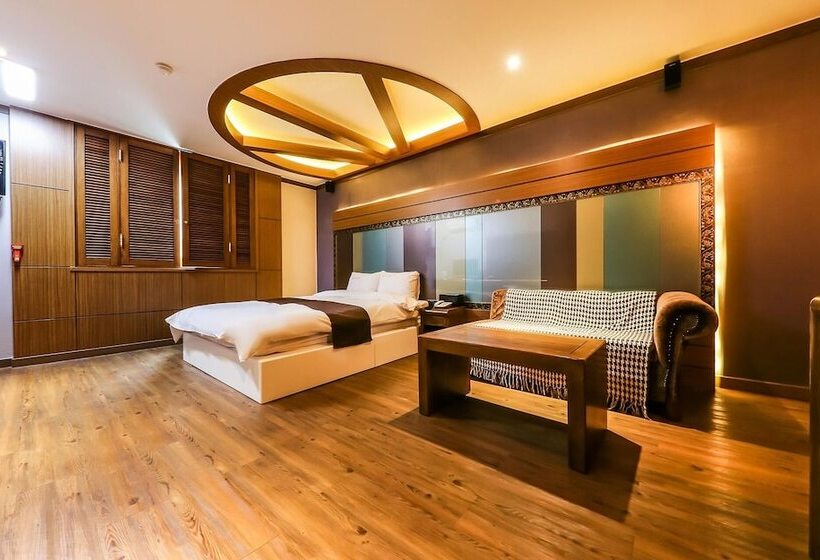 Gyeryong Hotel Venus